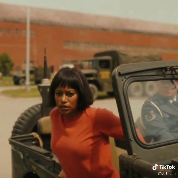 This is the song that plays in my head when I see her…#viral #fypシ #welcomtoderry #charlottehanlan