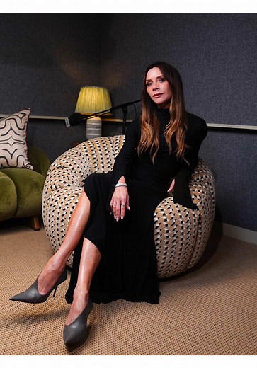 Harper Beckham's Entrepreneurial Spark: A Founder's Mindset