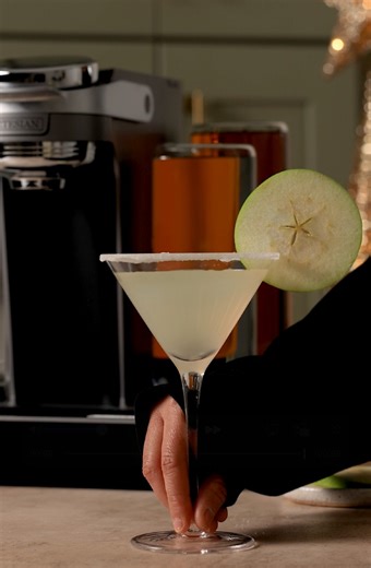 Bartesian on Instagram: "Even the grumpiest in the room can’t resist The Grinch Appletini."