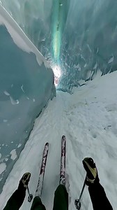 . The most beautiful ice cave I’ve ever seen 🧊🤠 🔵 The mountains are full of fascinating places! We were lucky to find this cave and to have the opportunity to ski inside... 🕵️‍♂️⛷️🤤 🔵 ⛷️: @mahuuuuuski 🎥: @insta360 X4 With @benoit_pellet waaa #ski #icecave #ice #backcountryskiing #lavalleeblanche #chamonix #montblanc #insta360 #insta360x4 #insta360winter #discovery #freerideextreme #reelsinstagram #planetfreeride y | Freeride Extreme