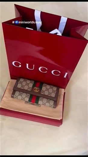 #Gucci #GucciBag #LuxuryUnboxing #DesignerBag #LuxuryStyle #HighFashion #FashionLovers #Aesthetic