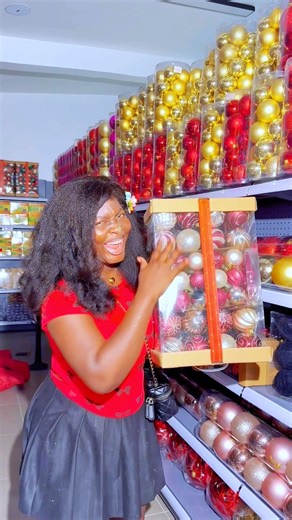 Xmas supplier | Paramount Entertainment