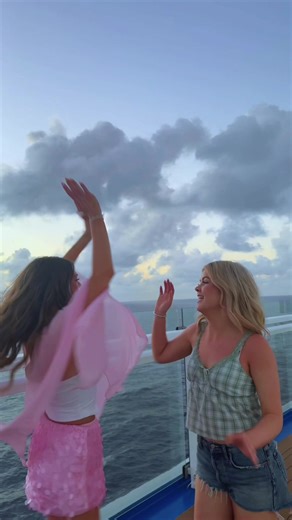 spring breakkk!!🐬💘🐠 #springbreak #mardigras #cruise #fyp @Molly | Spring Break