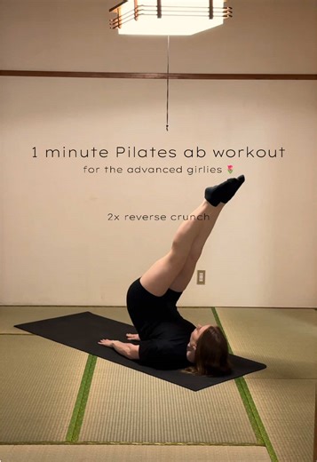 Download this video, learn the routine, feel your abs burn 🙂‍↕️🌷 #homeworkout #pilatesworkout #abs #creatorsearchinsights #fitnessmotivaton