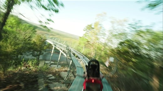 Make every moment count. Branson’s live shows, outdoor fun, and attractions are waiting for you. | Explore Branson