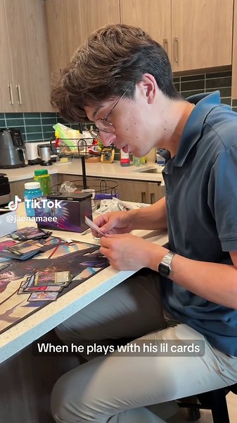 Opening up 33 Final Fantasy Booster Packs 🤪 #mtg #mtgcommander #mtgff #finalfantasy #magicthegathering