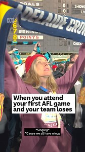 Jo attends her first AFL game 🏉🤣 ABC Radio Adelaide’s Jo Laverty attended her first AFL game with Showdown 56 at Adelaide Oval. Crows supporter producer JTM encouraged her to support the Adelaide Crows and her face says it all. Port Adelaide defeated the Adelaide Crows 11.14 (80) to 8.10 (58). Listen to 891AM ABC Radio Adelaide on the ABC listen app or here: https://bit.ly/AdelaideRadioLive Get full ABC Sport coverage here: https://bit.ly/ABCSportNews | ABC Adelaide