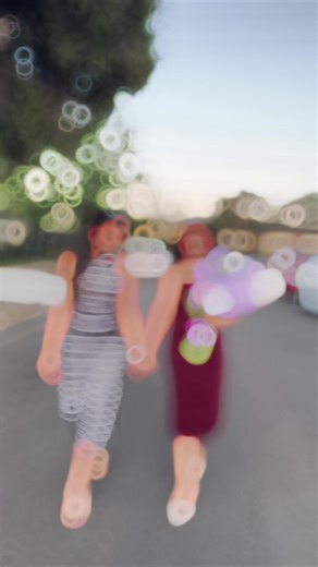 #WheneverWherever #adelaide🇦🇺 #happydays💕 #sisters #trending #viralvideo #🇦🇺🇦🇺 #fypage #❤️❤️