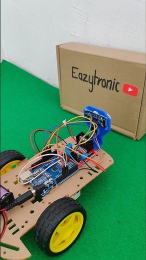 Accident Avoiding Robot Car using Arduino Uno #arduinoprojects #arduinotutorial #arduino #science
