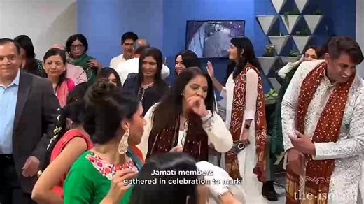 The Ismaili Welcome to a special edition of The Ismaili Update as the Jamat celebrates Mawlana Hazar Imam’s arrival into the USA. Join our host Lolabegim from Houston for the highlights: Hazar Imam and members of his family arrived in Houston, Texas, met with city leaders and received keys to the cities of Sugar Land and Houston ahead of the much-anticipated opening of the new Ismaili Center in Houston later today. | Ismaili Info