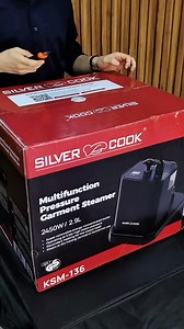 من أول لمسة يبين الفرق أناقة بخار وقوة تجمعهم مكواة Silver Cook البخارية العامودية ⚡ 2450 واط من القوة لبخار فوري وساخن خلال ثوانٍ 💧 خزان 2.9 لتر يخليك تشتغل براحة بدون تعبئة مستمرة 💨 ضغط بخار 5 بار يزيل التجاعيد حتى من الأقمشة الثقيلة 🔥 نظام غلاية مركزة تسخين مزدوج لأداء ثابت وبخار مستمر 🦾 ذراع ألمنيوم متين غير قابل للصدأ قابل للتعديل بالارتفاع والانخفاض 🧥 مرونة كاملة – بخار أو جاف، أفقي أو عامودي من أول تجربة… راح تعرف شنو معنى الكوي السهل والنتيجة المثالية Silver Cook… القوة بالأناقة 📞 