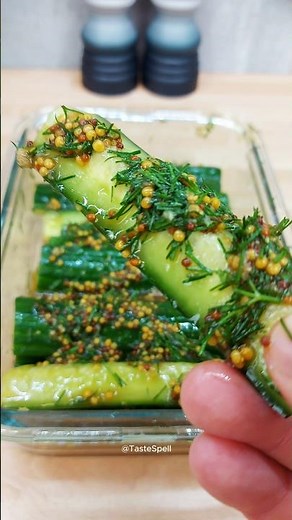 Quick Marinated Cucumbers — No Cooking, Just Shake & Chill 🥒
