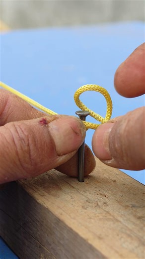 Nail knot tying technique