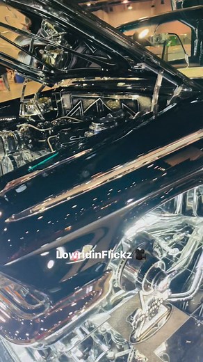 Lowrider Magazine Super Show Las Vegas “The Formula 62” Majestics CC #lowridinflickz #lowridermagazine #lowrideraddicts #Justlowriders #lowrider #lowriderculture #lowriderculture | LowridinFlickz