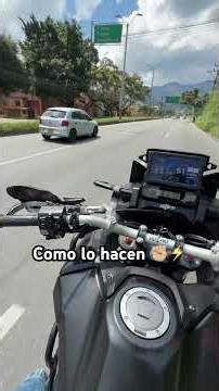 Mt09 Africa twin 1100 como lo hacen #africatwin #yamaha #mt09