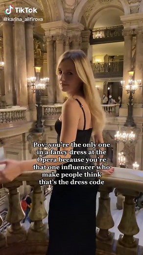 Opera Outfit Ideas and Dress Code Suggestions for a Night at the Opera