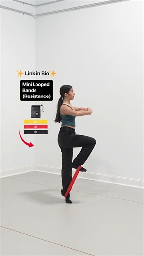 28K views · 23 reactions | Knee up? It's all about the HIP FLEXOR GRIP! (and a little loop band magic) ✨ This ain't just about pulling your knee – it's about activating your core and sculpting those glutes with flawless control. | The Godfrey Method | Facebook