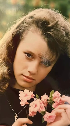 Erin Cebula on Instagram: "You better believe these magnificent bangs are real 🤣 . #waybackwednesday #mallbangs #picturesofyou #emo #1990 #thecure #highschool #aldergrovebc #teenangst"