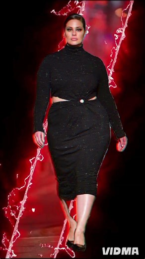 عارضة الأزياء الأمريكية اشلي جراهام Ashley Graham تثبت أن الحجم ليس معيار للجمال