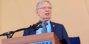 Selig’s book goes deep on being Commissioner