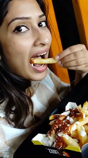 fries🍟 फॉण्डिंग ताई