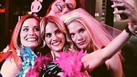 Girl's Night Out (2017) Song Dancing Underwater Artist Brave Shores