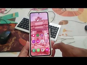 Samsung Z Flip 5 : How to change screen color to a specific color using Screen-wide Color Filter