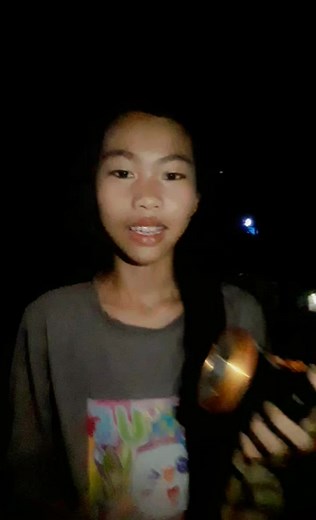 1.3M views · 39K reactions | Senter ter terang warisan nenek moyang,, #nenekmoyangfypp #semuaorang @sorotan #contenjangkauanluas | Maria Eva | Facebook