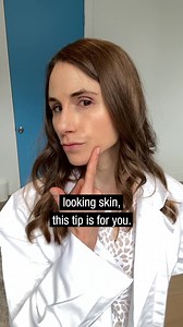 Unlock healthy, glowing skin with Neutrogena Hydro Boost. Clinically proven formulas to strengthen and hydrate skin's dynamic barrier. | Neutrogena