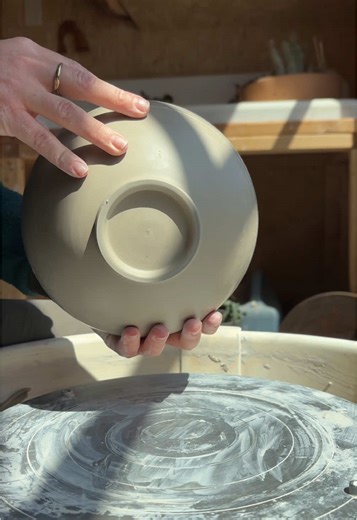 Mastering Wheel Throwing Techniques in Pottery
