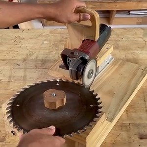 Impressive Saw Blade Sharpening JIG DIY | Woodworking Tools TV