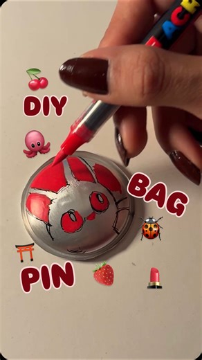 muju on Instagram: "DIY BAG PIN . . #handmade #craft #diycrafts #handmadewithlove #diyprojects #homemade #diyideas #handcrafted #diyfun #diydecor"