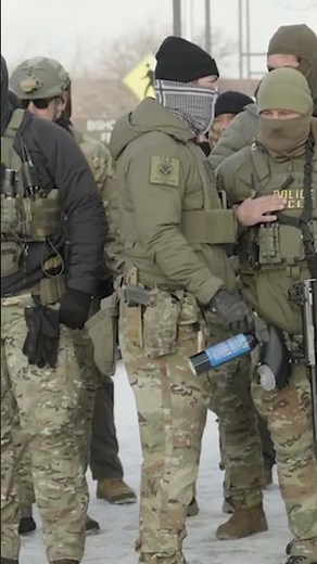 Ilhan Omar Squares Off Against Feds After Being Kicked Out Minneapolis ICE Facility #shorts