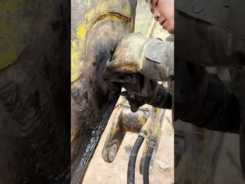 Line boring bore welding process.