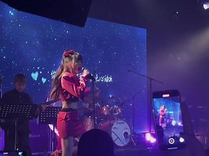 Hello @BY2girl 你好～#livehouse #音乐现场 #by2爱丫爱丫 #by2杭州