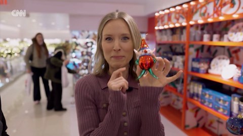 One of America’s last department stores is betting on in-store shopping this holiday