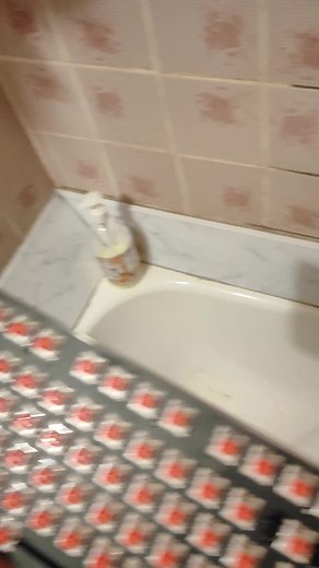 How to Clean and Properly Maintain Your Keyboard Easily