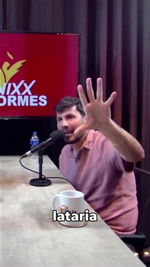 Tiros no Carro: Vi as Marcas e Quase Fuiatingido! #shorts