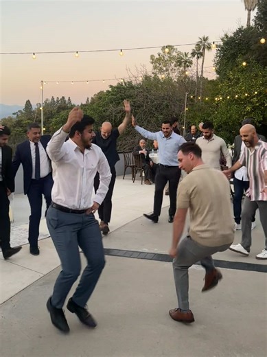 Explore the Art of Dabke Dance in Arabic Culture