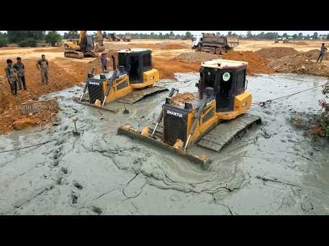 Be Careful Step Earthmoving & Clearing Mud Protect Dozer Stuck by Mud