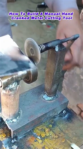 How To Build A Manual Hand Cranked Metal Cutting Tool