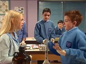 My Parents Are Aliens- The Date (S1E3)