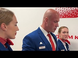 How does a pre-flight briefing work for Rossiya Airlines flight attendants?