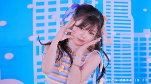 Reina-感觉她全身发光，对视那一秒绝了