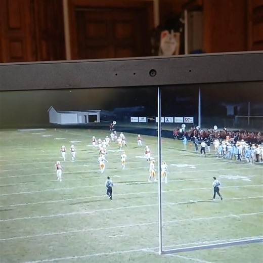 Congratulations to the Valders Vikings football team last night. They won 8 to 2..!!! Here is a video of the only touchdown John Vetting "Johnny Bravo" with an 86 yard interception returned for a touchdown just before halftime.!!! 😎😍❤️❤️❤️😍😎 Proud Dad moment for sure..!!! | Chad Vetting