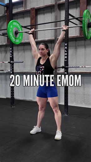 This 20 minute EMOM is all you need when you’re short on time. #crossfit #emom #boxjump #workoutroutine #workoutoftheday