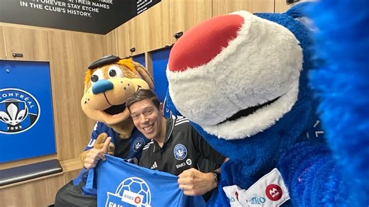 CF Montréal on Instagram: "Les inscriptions pour le programme BMO Fais équipe avec le CF Montréal sont officiellement ouvertes! 🙌 Offrez à votre club amateur une expérience unique et mémorable. Ne manquez pas cette occasion! 👉 Inscrivez votre équipe dès maintenant à travers le lien en BIO (groupes de 80 personnes minimum) -- Registration for the BMO Team Up with CF Montréal program is now officially open! 🙌 Give your amateur club an unforgettable experience. Don’t miss out! 👉 Register your