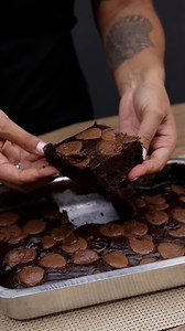 This is the easiest chocolate brownie in the world! | Recipes Learn