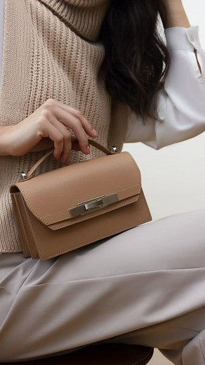 We forget how powerful we are when we start dimming our own light. But the moment you choose yourself again—the moment you stand tall, speak softly but confidently, and honor your truth—you shift everything. Your energy becomes clearer. Your boundaries grow stronger. Your life starts aligning with the woman you’re becoming. You don’t need to shrink. You don’t need to apologize. You just need to keep rising into the version of you who knows exactly what she deserves. DROP a 💖 if you’re choosing 