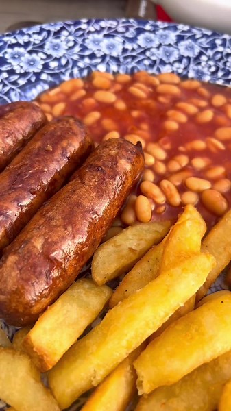 Vegan Food Review at Wetherspoons: Glorious Spoonfuls of Goodness